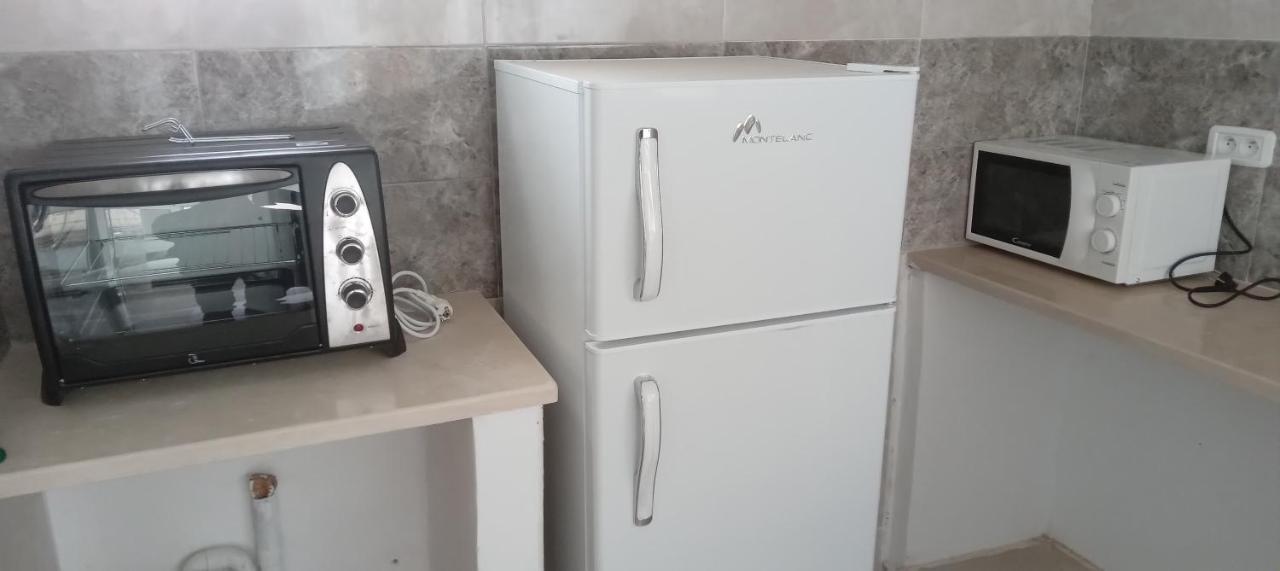 Studio, Cite La Gazelle ,Pas Jafar, Quartier Calme 10 Min De L'Aeroport Pres Du Technopark Exteriör bild